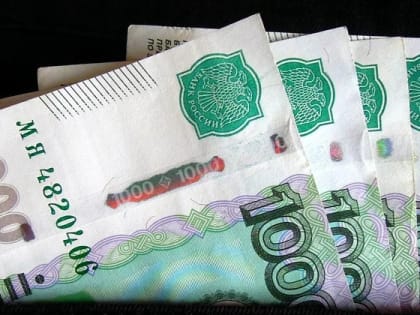 Колымчанин, пытаясь получить дополнительный заработок, лишился 200 тысяч рублей