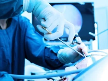 Медики Колымы успешно провели сложную операцию по удалению злокачественной опухоли