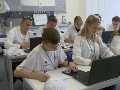 Вести.ру: президентская стипендия повышается до 30 тысяч рублей