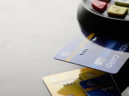 Обвинение в краже с банковского счета в Усть-Омчуге