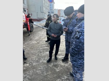 В Магадане спасатели и полицейские предотвратили необдуманный поступок