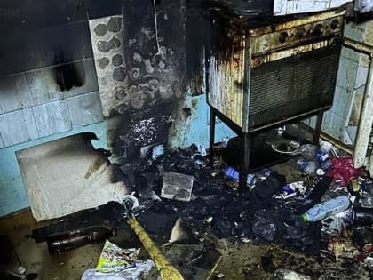 При пожаре в многоквартирном доме на улице Берзина эвакуировано 5 человек