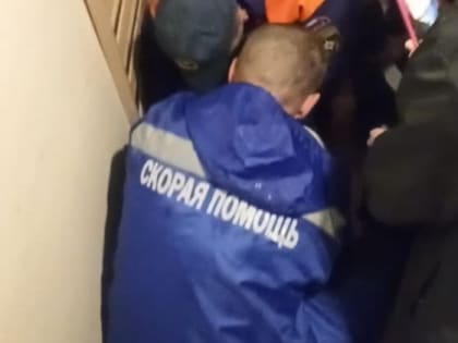 Спасатели МЧС России предотвратили попытку суицида в Магадане