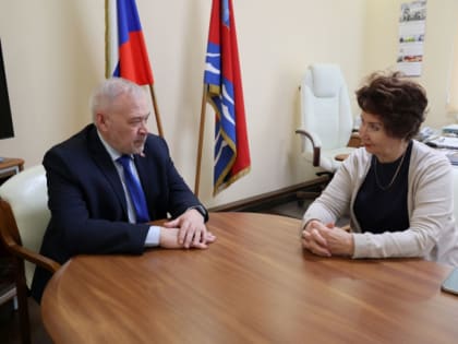 Андрей Зыков обсудил вопросы  проведения диспансеризации в Магадане