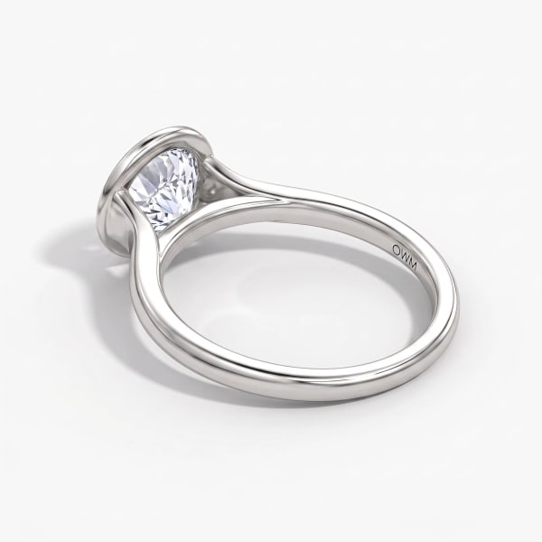 The Flat Edge Bezel — Round
