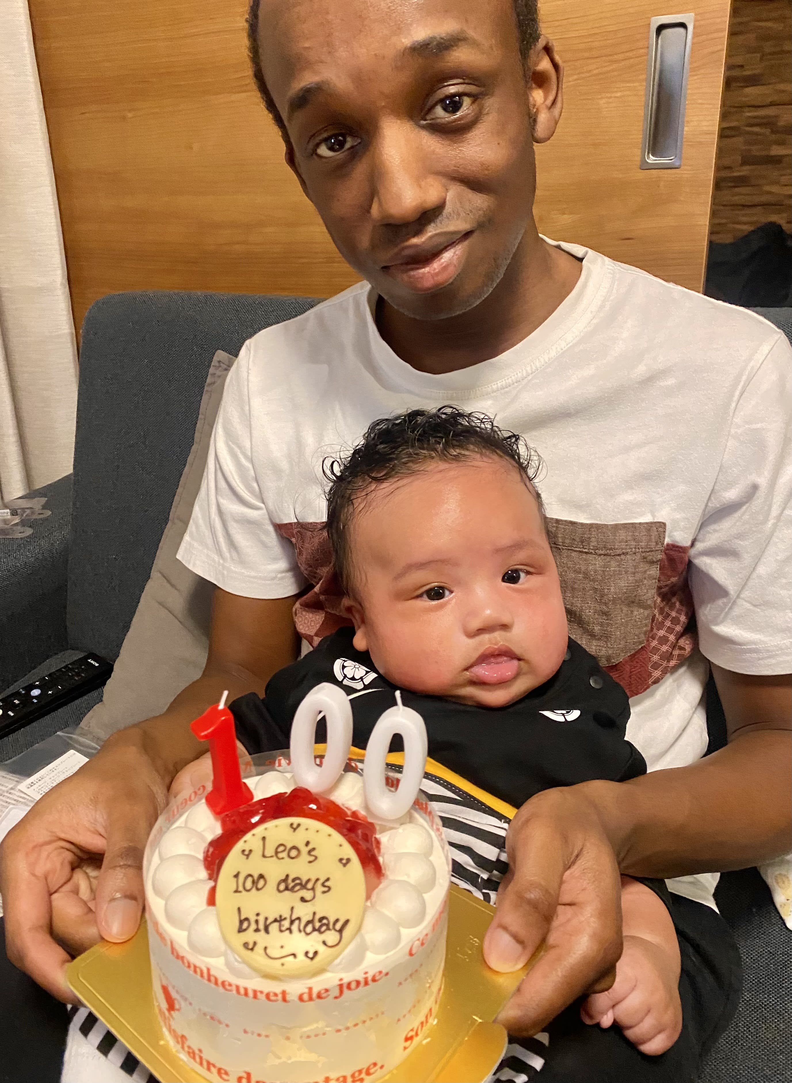The first cake for you