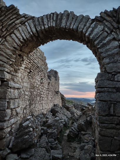 Manastiri i 40 Shenjtorëve