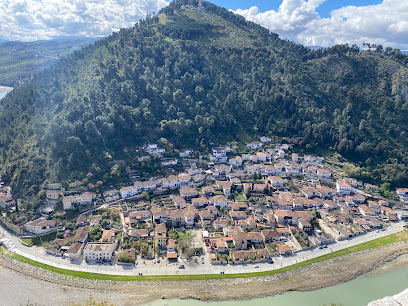 Pikë Panoramike e Kalasë së Beratit