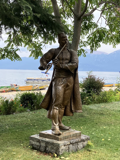 Shëtitorja “1 Maji”