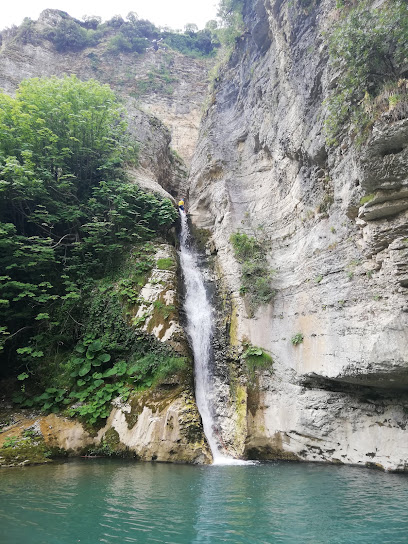 Nivicë Canyon
