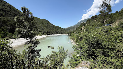 Pikëpamja te Ura e Lumit Osum