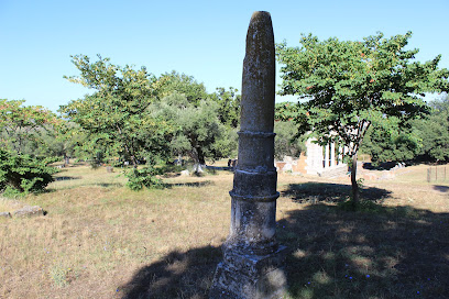 Obelisku i Apollonit