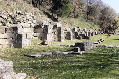 Stoa B