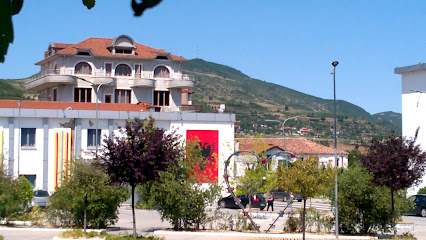 Sheshi Qendror i Gramshit “Kamber Dermyshi”