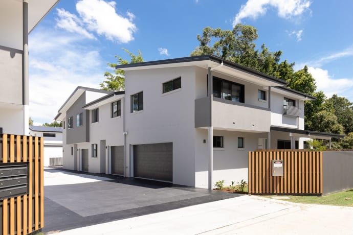 Stretton Residences - 438 Compton Road, Stretton