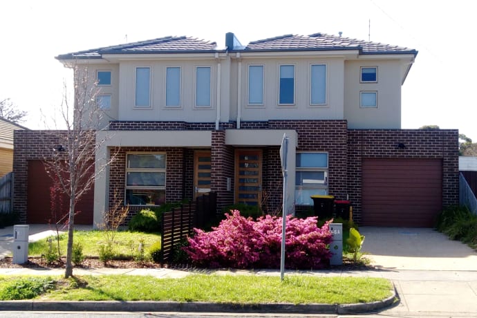 6 Bruthen Street, Moorabbin