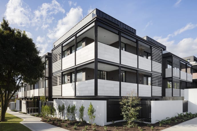 East Grove - 2a Kenilworth Grove, Glen Iris