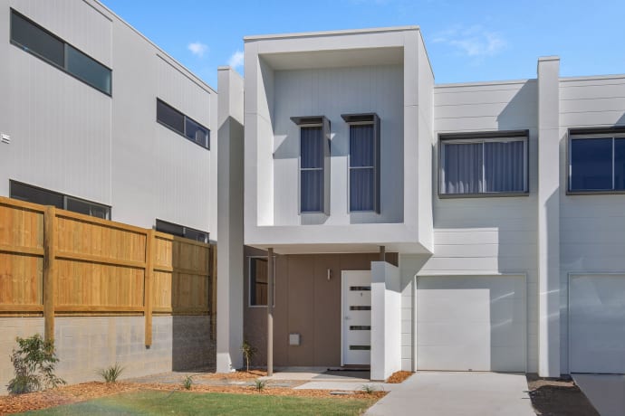 Riverbrooke - 43 Riverbrooke Drive, Upper Coomera
