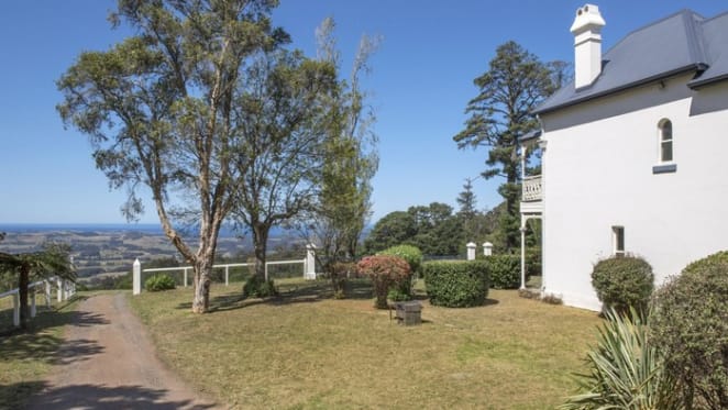 Berry Mountain trophy home, Glenworth sold