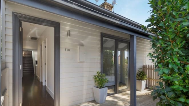 No traditional huge pre-Easter surge in auction offerings