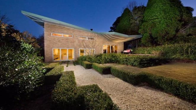 Blackheath Piano House scheduled for auction
