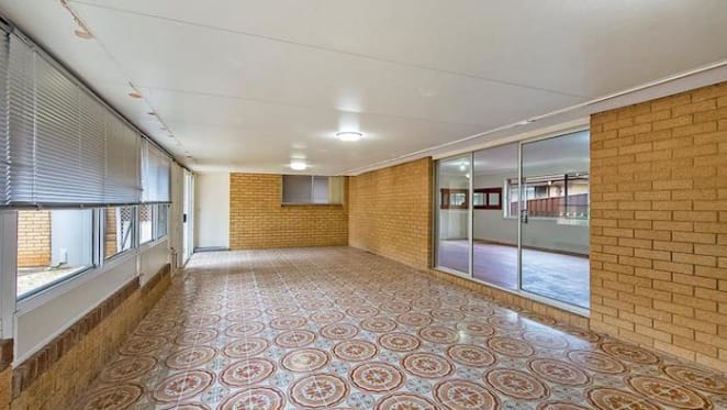 Price dip as mortgagee sells Emu Heights home