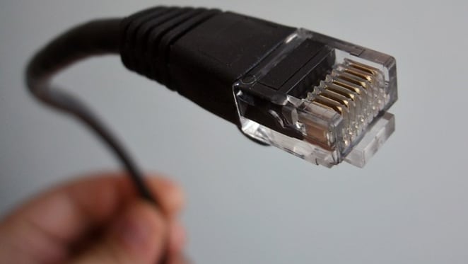 Australians could get faster broadband with more kerbside NBN connections: Rod Tucker