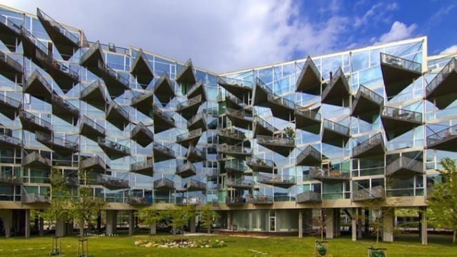 Valleys, alleys and roundabouts: Innovating beyond a precinct