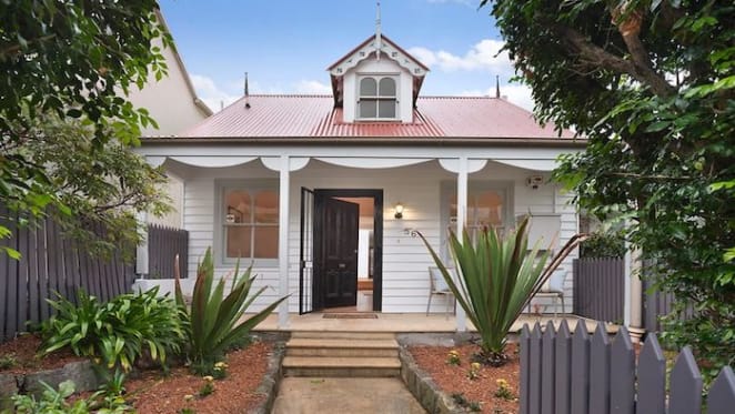 Celebrity manager John Fordham sells Paddington cottage