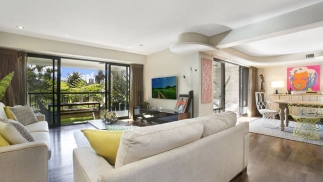Acreage-bound Brad Fittler lists Rushcutters Bay apartment home