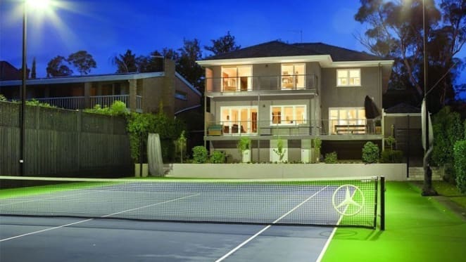 Tennis veteran Wayne Arthurs lists Kooyong home with tennis court