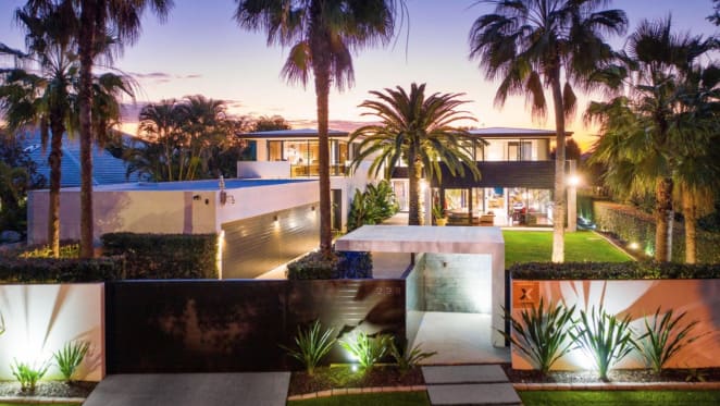 Billy and Jackie Cross sell Broadbeach Waters home for $12.5 million