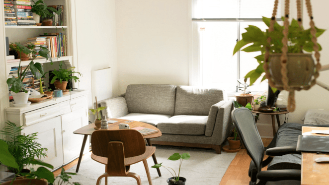 How to Decorate Your First Apartment