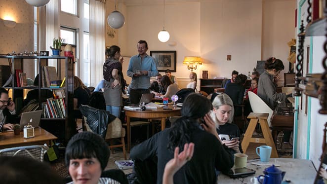 Living rooms for rent by the minute outsource the whole idea of home: Christian Tietz