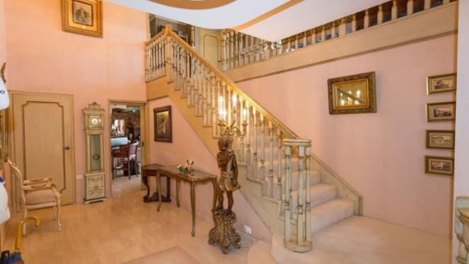 Ron McMaster-designed Gold Coast trophy apartment listed