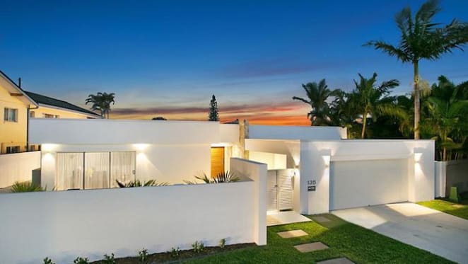 Contemporary Sorrento house listed for $1.55 million plus