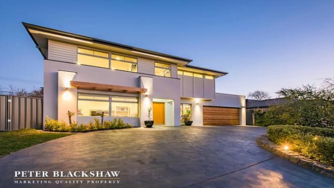 Hughes home sells for $1,665,000 - Canberra's most expensive weekend auction sale