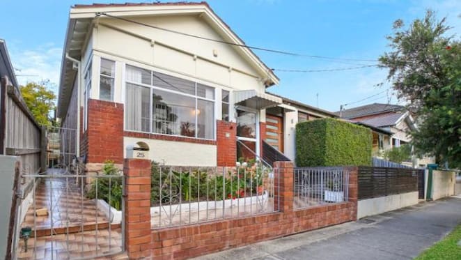 Former Masterchef contestant purchases Randwick investment