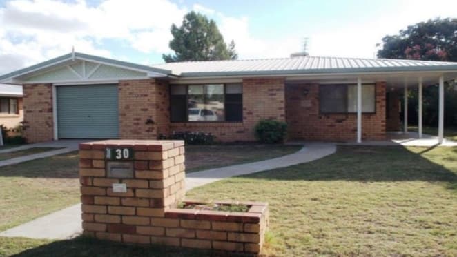 Bargain property in Chinchilla? 1980s home set to sell for half of 2012 sale price