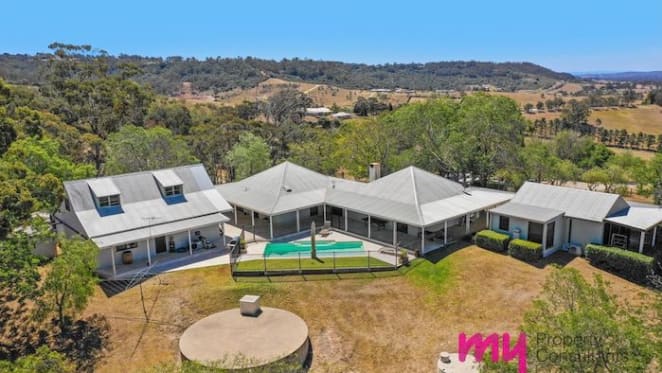 Homestead on Menangle acreage listed for sale