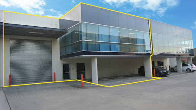 Knoxville warehouse sells post-auction for $635,000