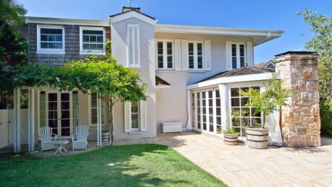 Former Hawks legend Chris Langford buys in Vaculuse