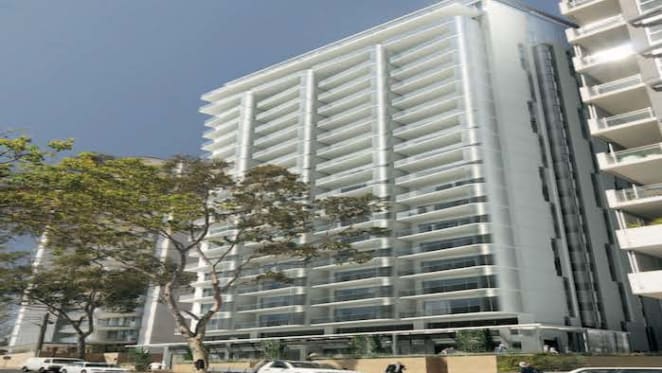 80 percent of Aqualand's Blue at Lavender Bay have bridge views