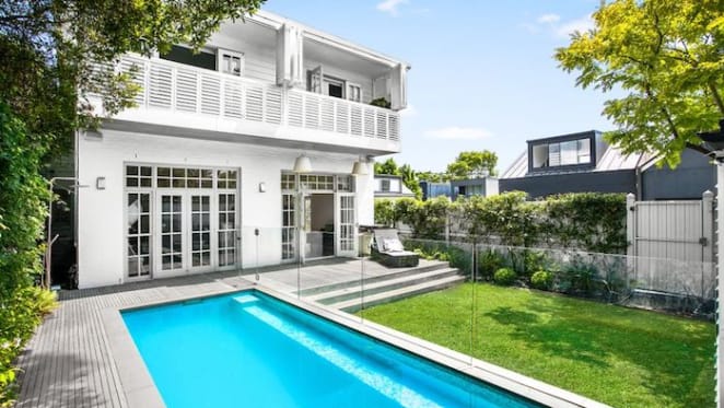 Adjoining Victorian cottage residence in Queens Park sold