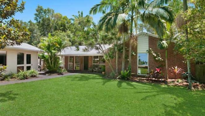 Sydney Roosters forward Aidan Guerra buys in Byron
