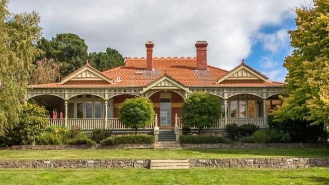 Tasmanian Federation home, Cooinda for sale