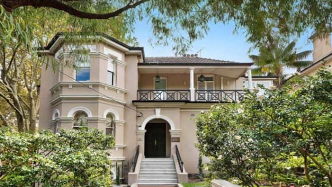 Double Bay dentist David Penn buys Woollahra investment