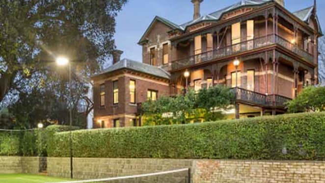 Period South Yarra trophy listed