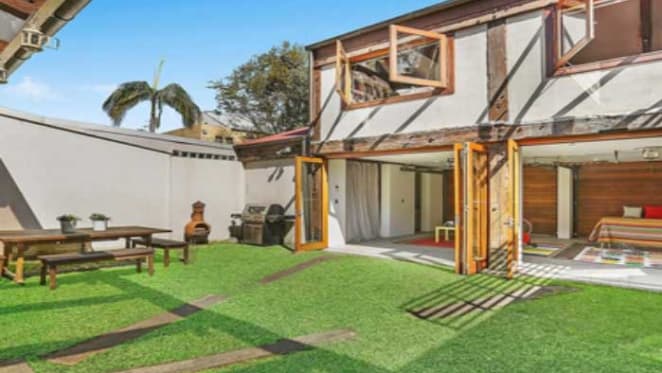 Librarian chief Kate Torney sells Alexandria cottage as she heads to Victoria