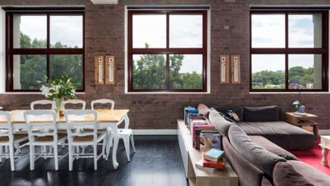 Singer Mahalia Barnes sells in Redfern
